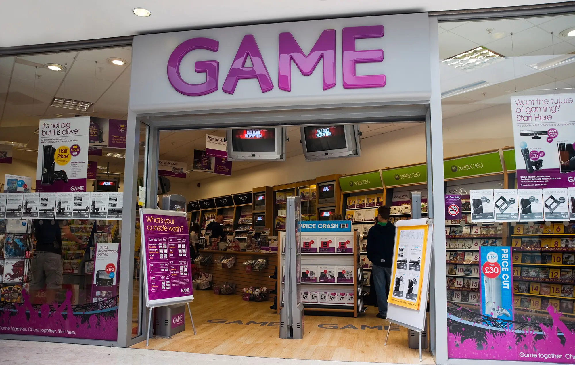 GAME store layoffs expected as staff moved to zero hours contracts